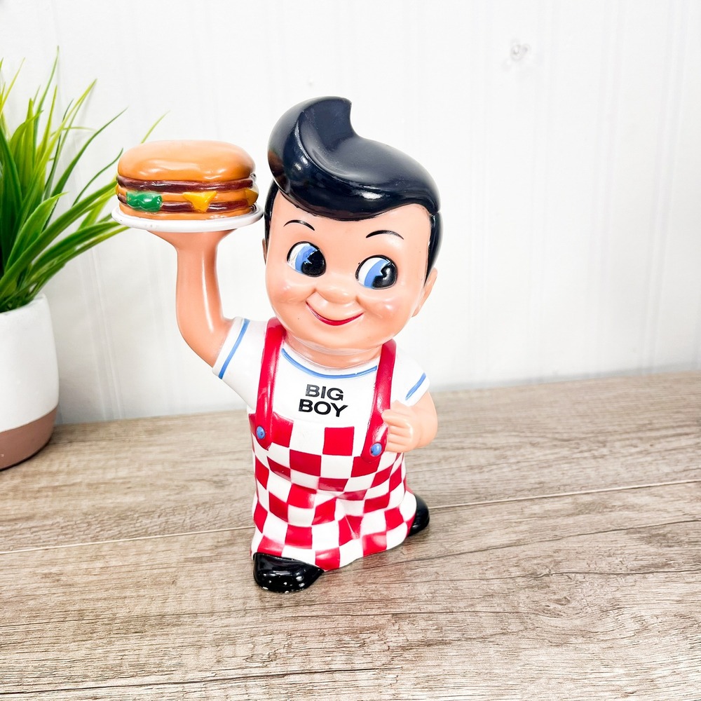 Funko Big Boy Restaurants Vinyl Coin Bank Mascot Red White Checkered‎ 8 Inch